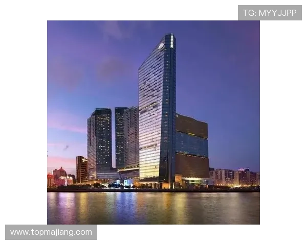 澳门黄金城：为游客提供一站式娱乐、餐饮与住宿的理想选择